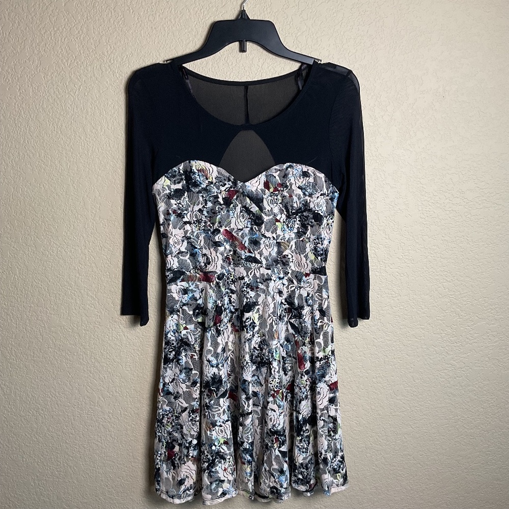 Material Girl Junior Large‎ Mesh Top Floral Lace Illusion Skater Dress NEW